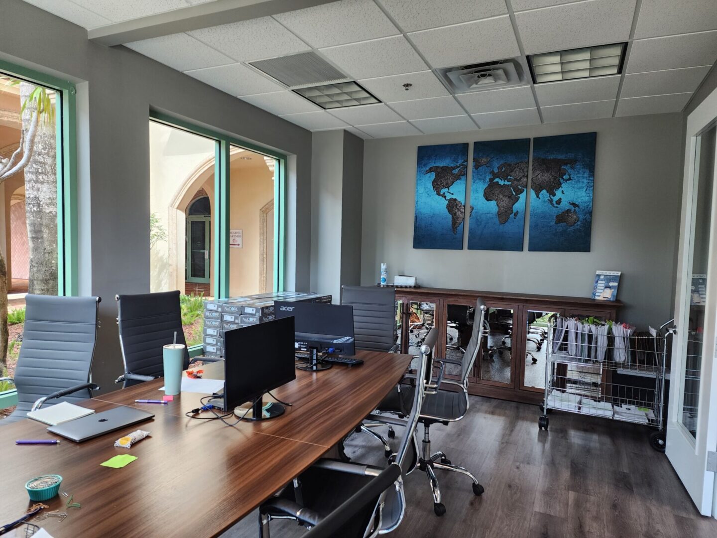 Fischetti-Law-Offices-Conference-Room Florida personal injury attorney law office